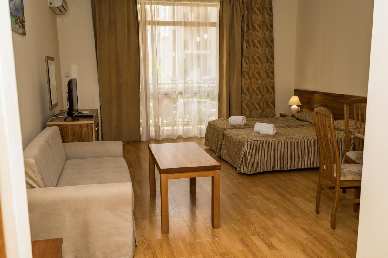 Apart Hotel Sunny Victory ซันนีบีช ภายนอก รูปภาพ